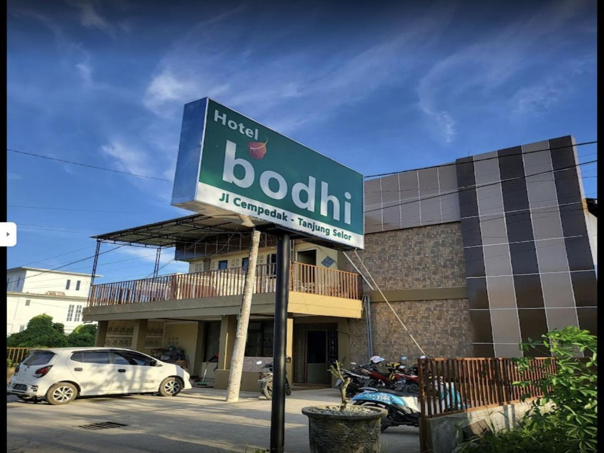 Hotel Bodhi Tanjung Selor Exteriör bild