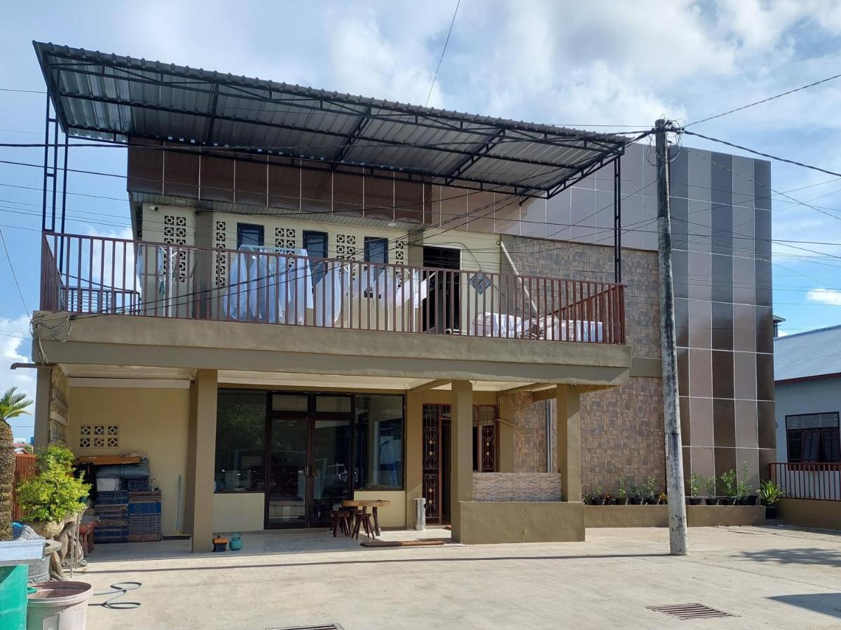 Hotel Bodhi Tanjung Selor Exteriör bild